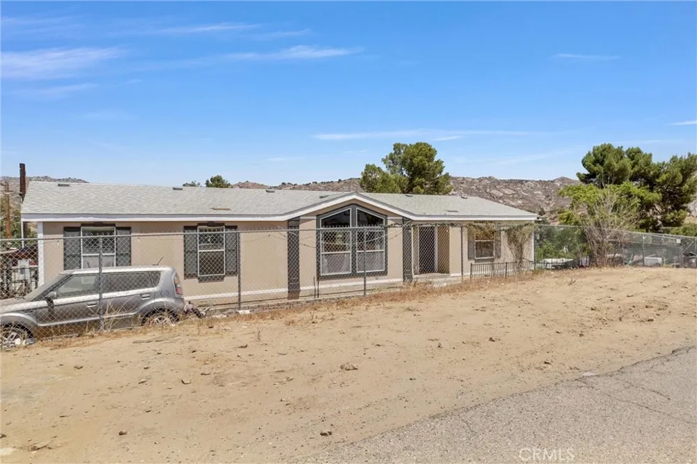 31706 Vista Avenue Homeland, CA 92548
