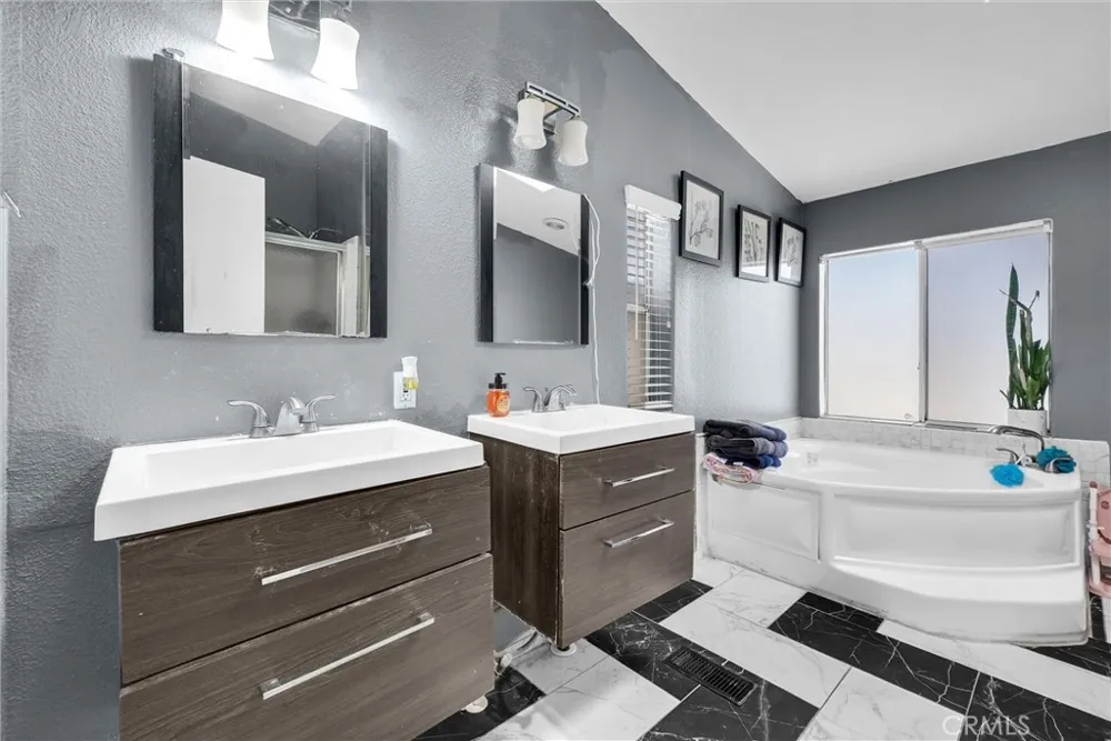 31706 Vista Avenue Homeland, CA 92548
