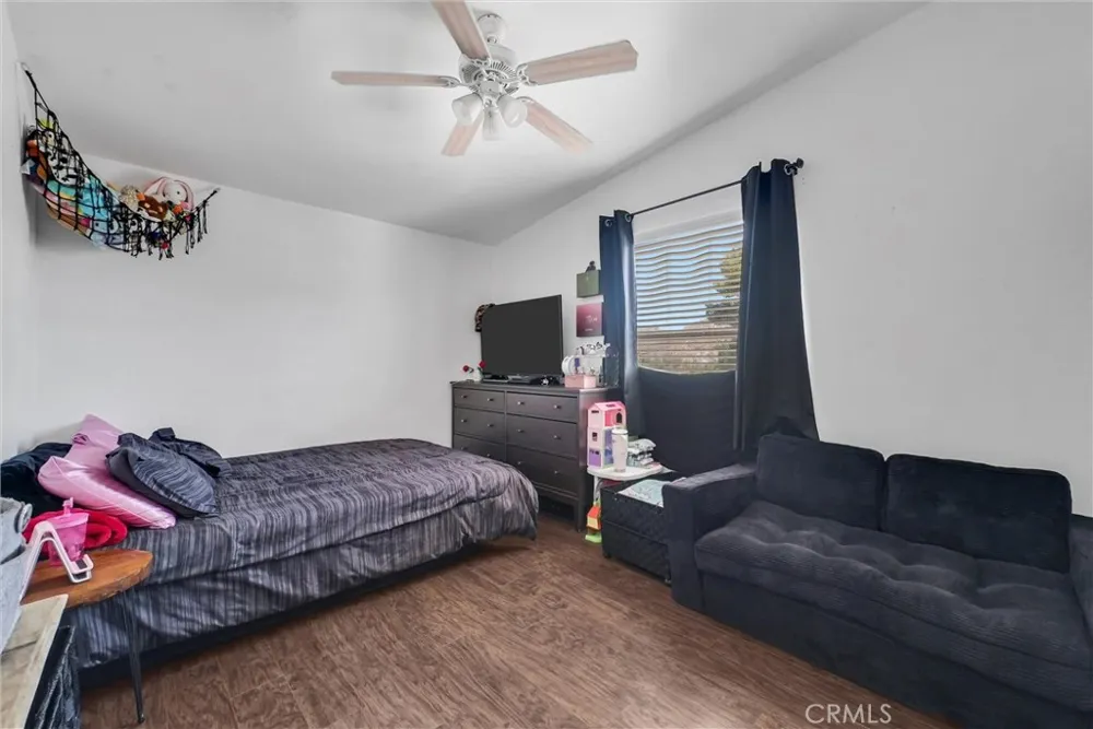 31706 Vista Avenue Homeland, CA 92548