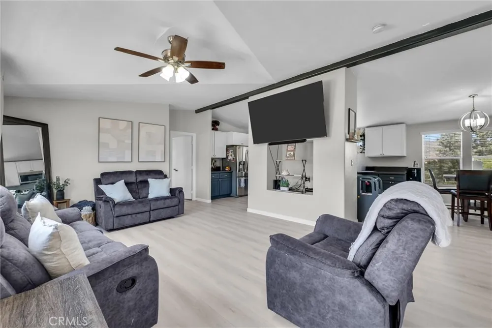 31706 Vista Avenue Homeland, CA 92548