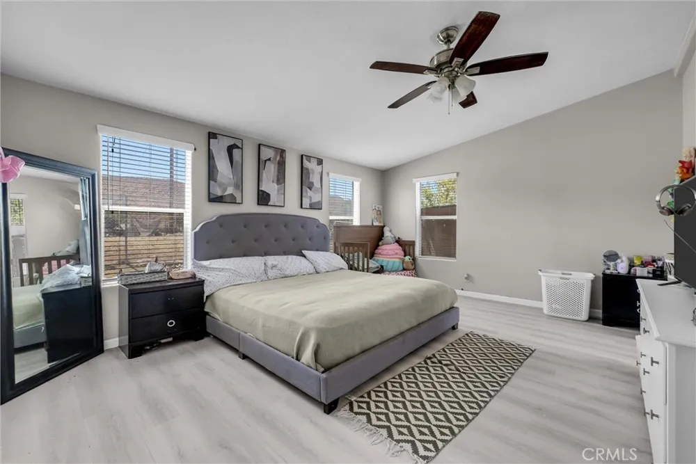 31706 Vista Avenue Homeland, CA 92548