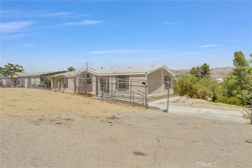 31706 Vista Avenue Homeland, CA 92548
