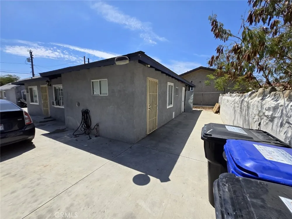 16466 Arrow Boulevard #2 Fontana, CA 92335