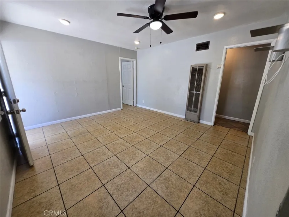 16466 Arrow Boulevard #2 Fontana, CA 92335