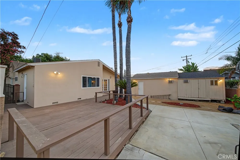 1107 E Larkwood West Covina, CA 91790
