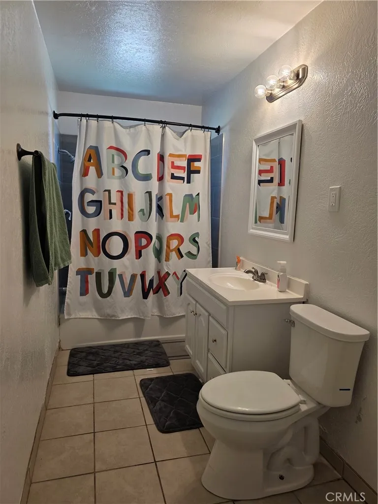25595 Cheryle Barstow, CA 92311