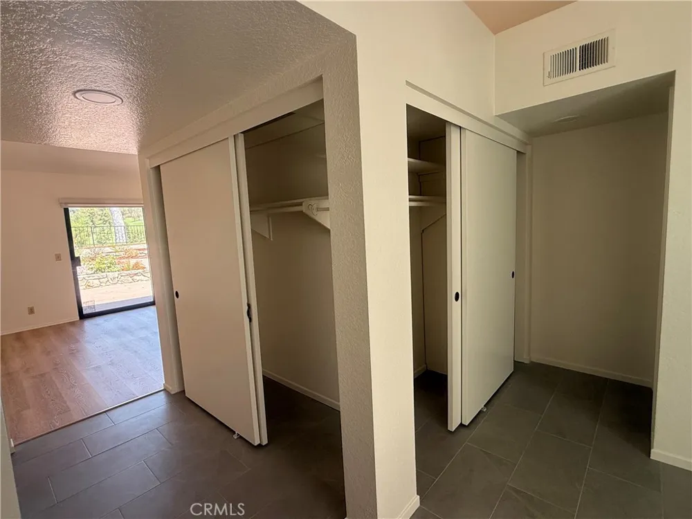 1782 Del Prado Pomona, CA 91768
