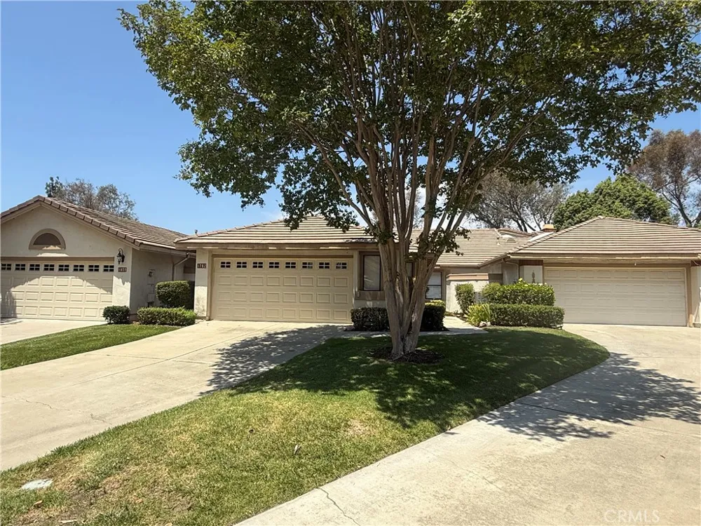 1782 Del Prado Pomona, CA 91768