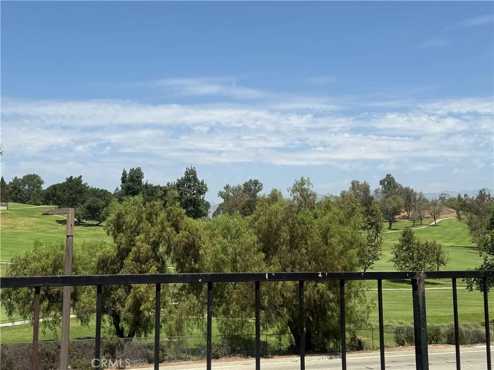 1782 Del Prado Pomona, CA 91768