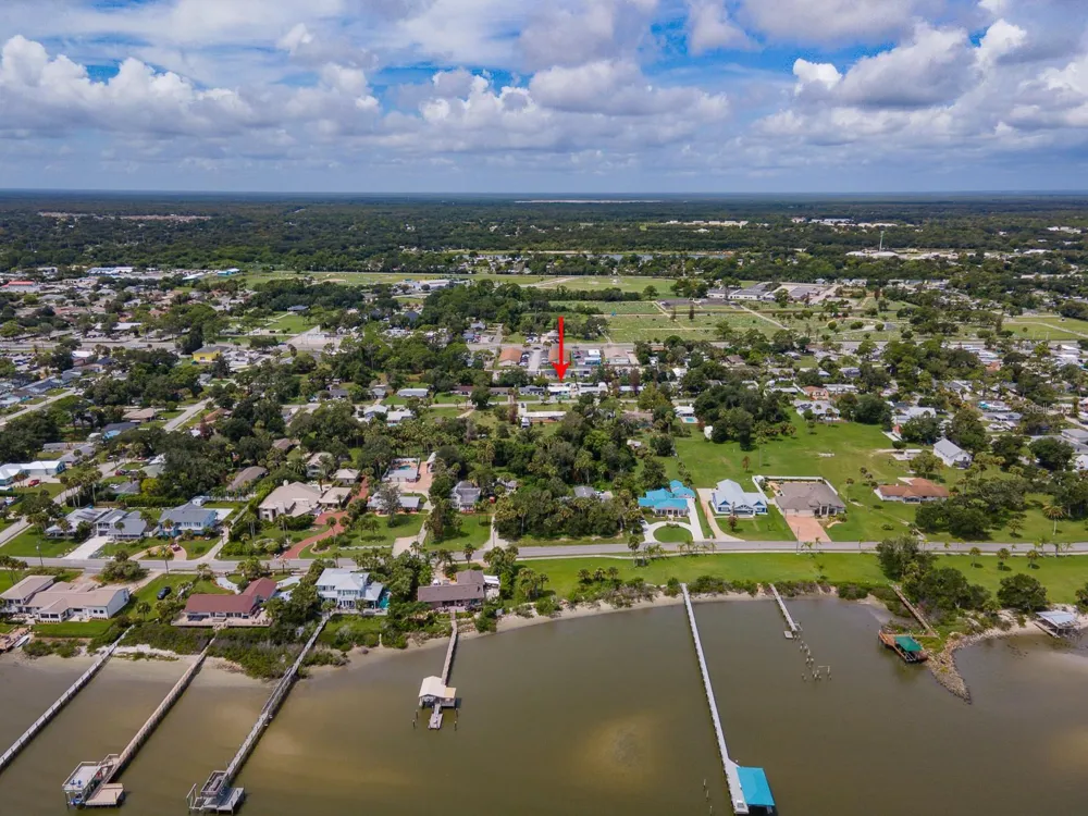 926 FERNALD STREET Edgewater, FL 32132