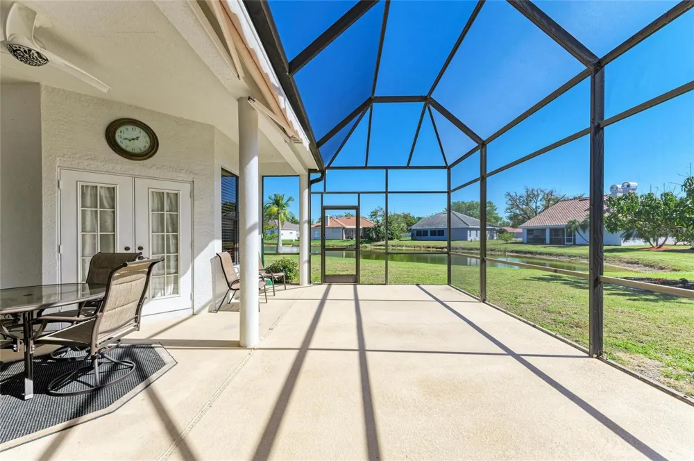 7102 42ND COURT E Sarasota, FL 34243