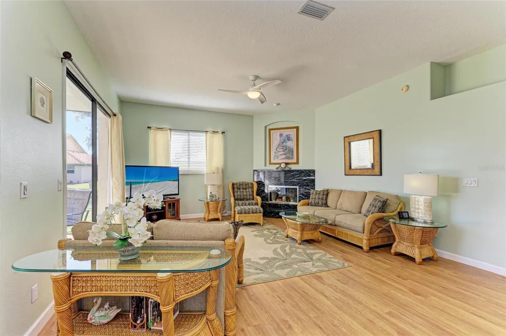 7102 42ND COURT E Sarasota, FL 34243