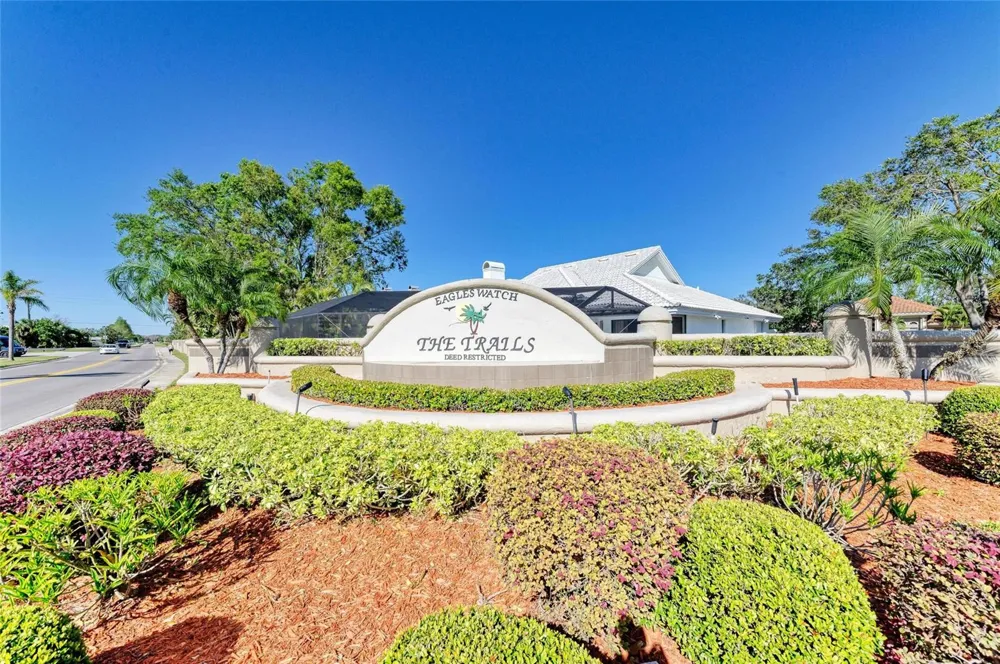 7102 42ND COURT E Sarasota, FL 34243