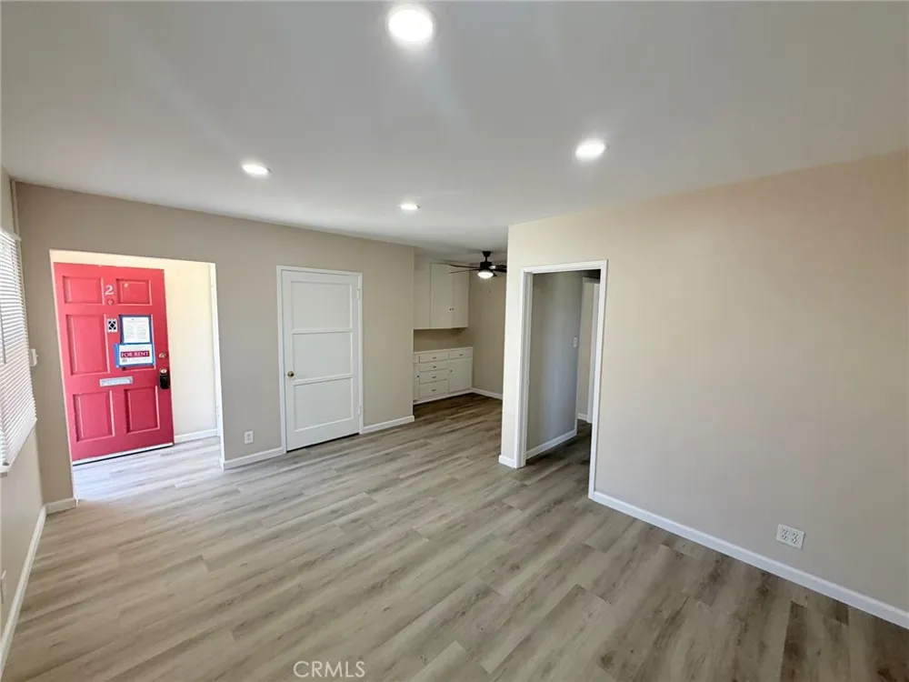901 San Gabriel Avenue #2 Azusa, CA 91702