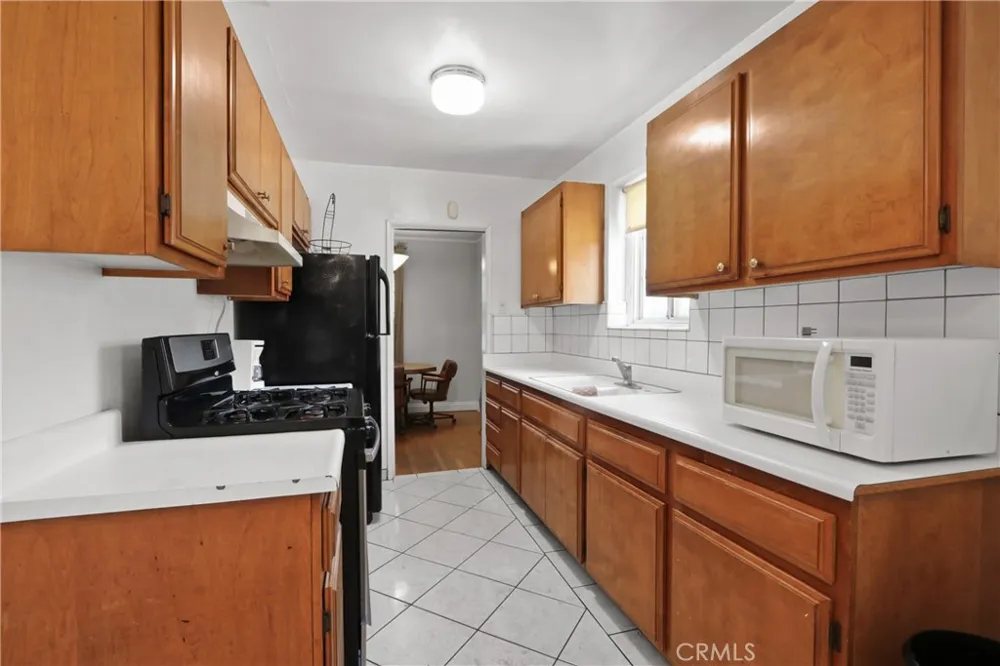 16706 Longworth Artesia, CA 90703
