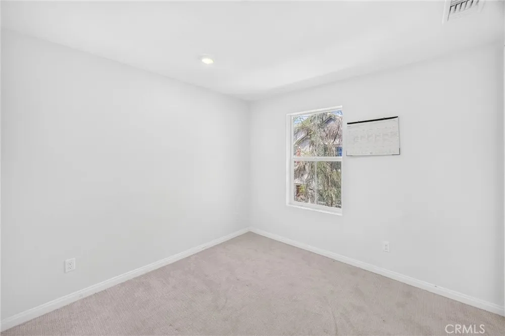 4229 E Carmel Privado Ontario, CA 91761