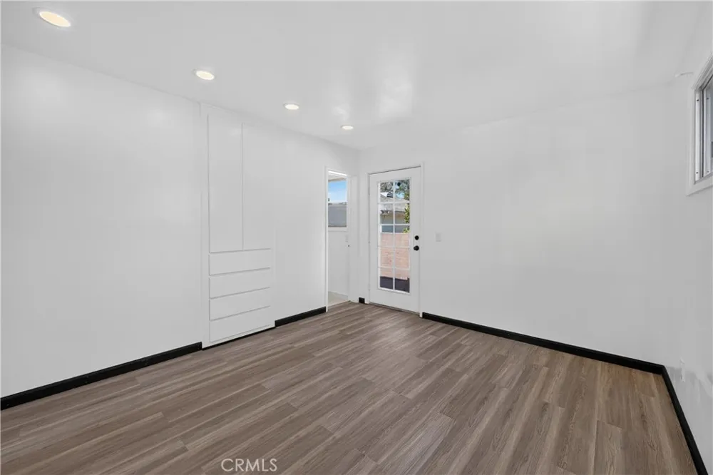 11401 Garden Grove Blvd Garden Grove, CA 92843