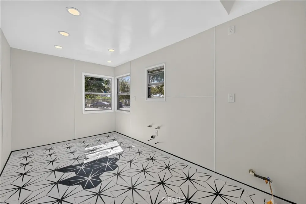 11401 Garden Grove Blvd Garden Grove, CA 92843