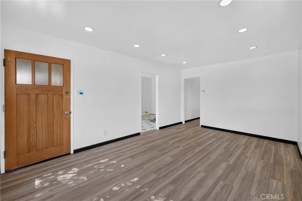 11401 Garden Grove Blvd Garden Grove, CA 92843