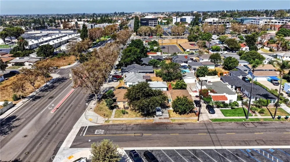 11401 Garden Grove Blvd Garden Grove, CA 92843