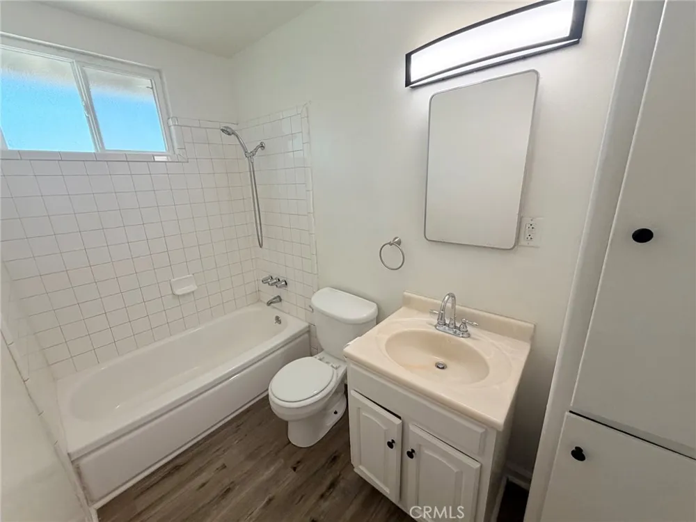 316 San Gabriel Avenue #D Azusa, CA 91702