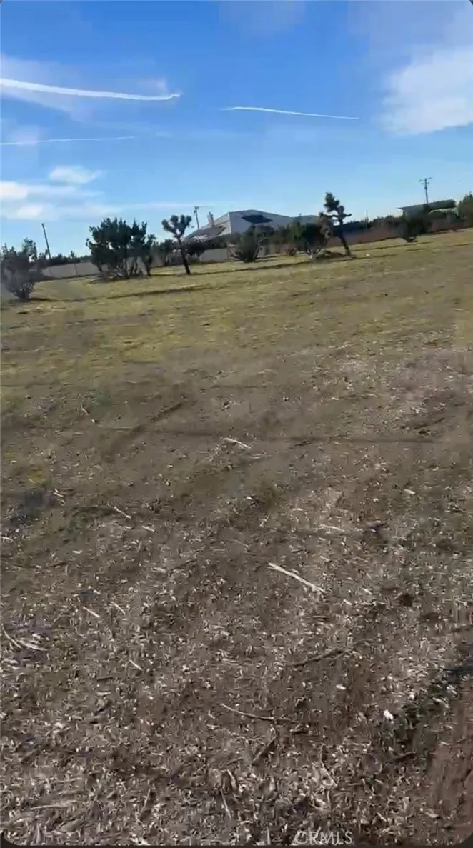 10120 Mescalero Phelan, CA 92371