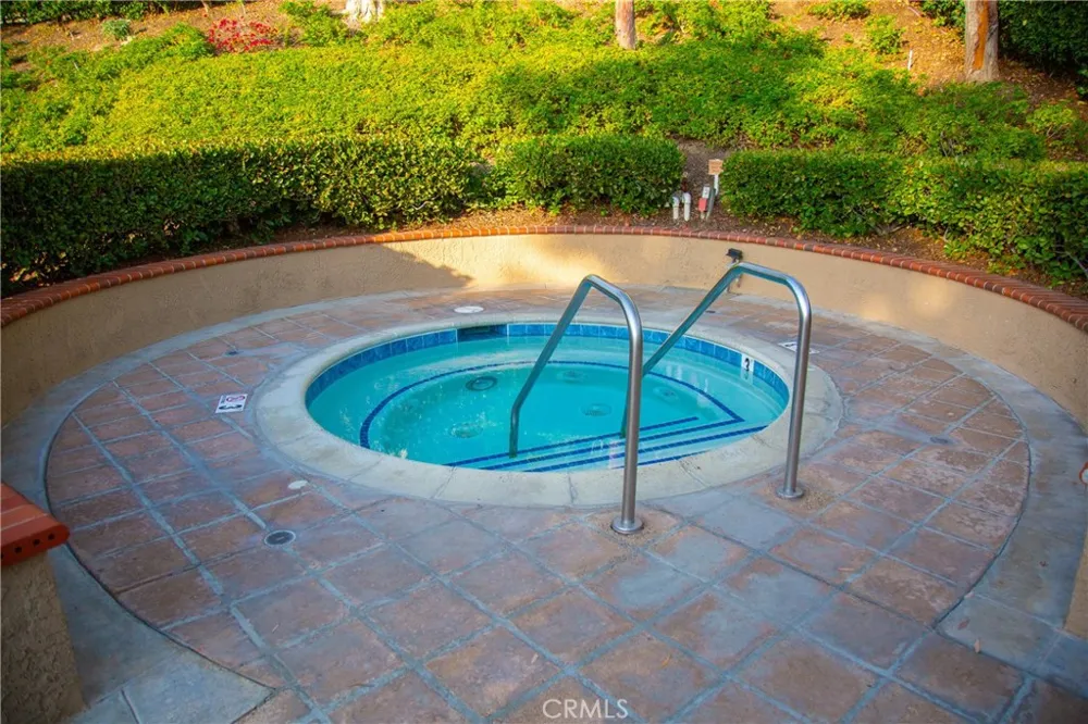 21224 Jasmines Lake Forest, CA 92630