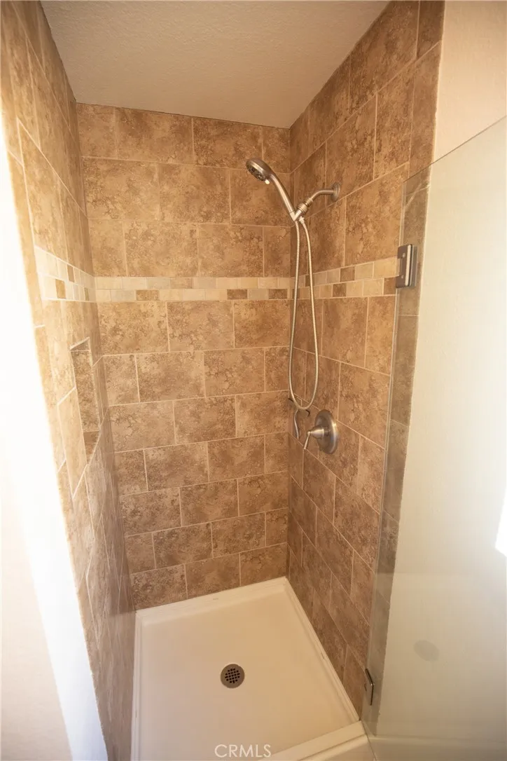 21224 Jasmines Lake Forest, CA 92630