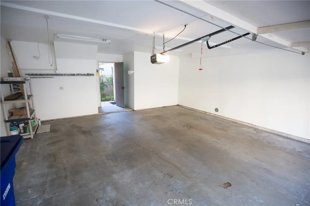 21224 Jasmines Lake Forest, CA 92630
