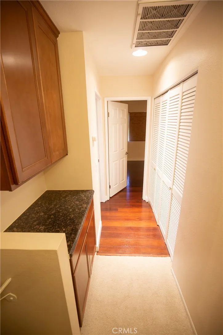 21224 Jasmines Lake Forest, CA 92630