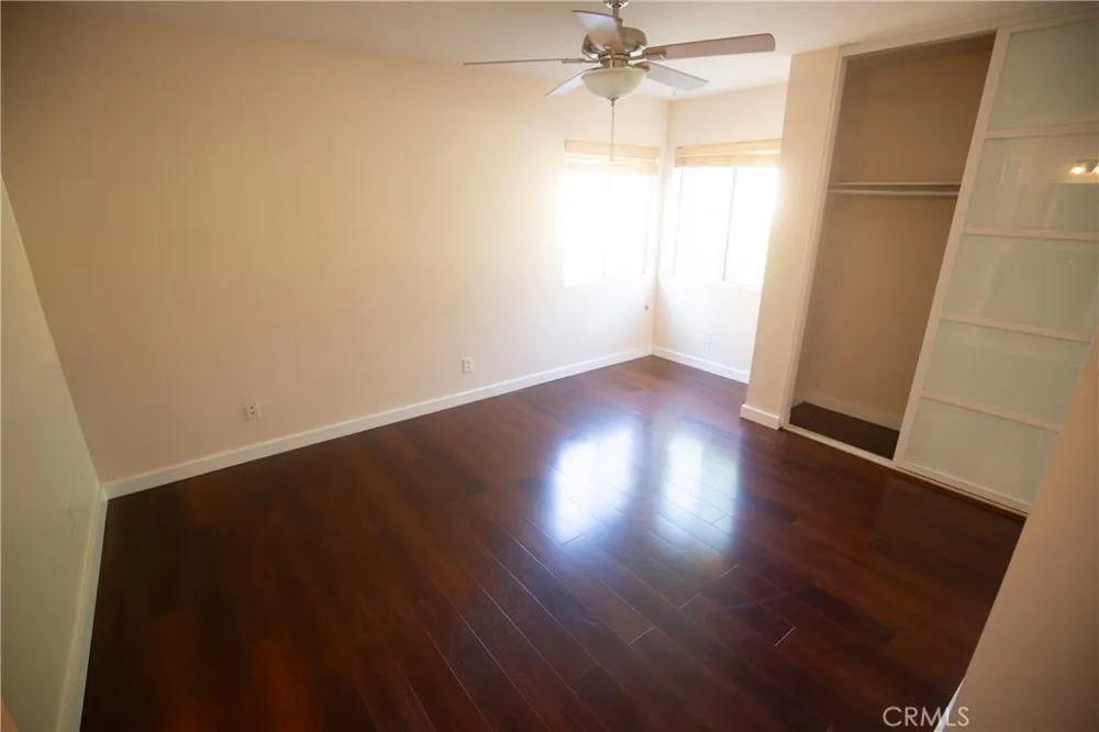 21224 Jasmines Lake Forest, CA 92630