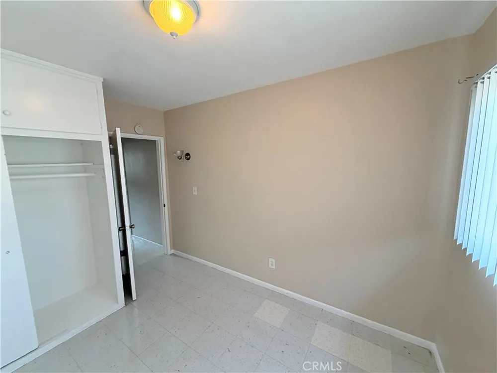 936 W Foothill Boulevard #12 Azusa, CA 91702