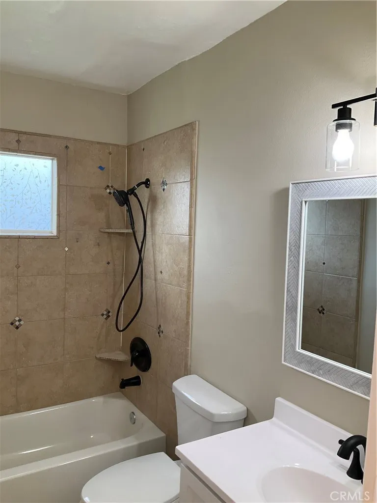 144 Baseline Road #1 San Dimas, CA 91773