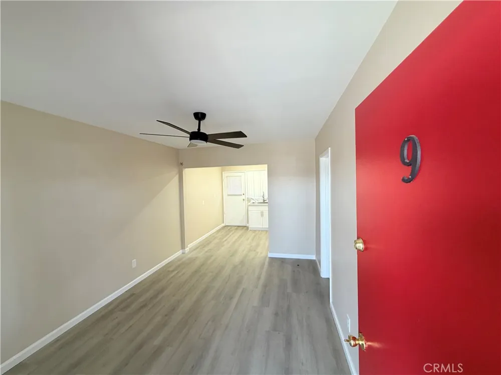 936 W Foothill Boulevard #09 Azusa, CA 91702