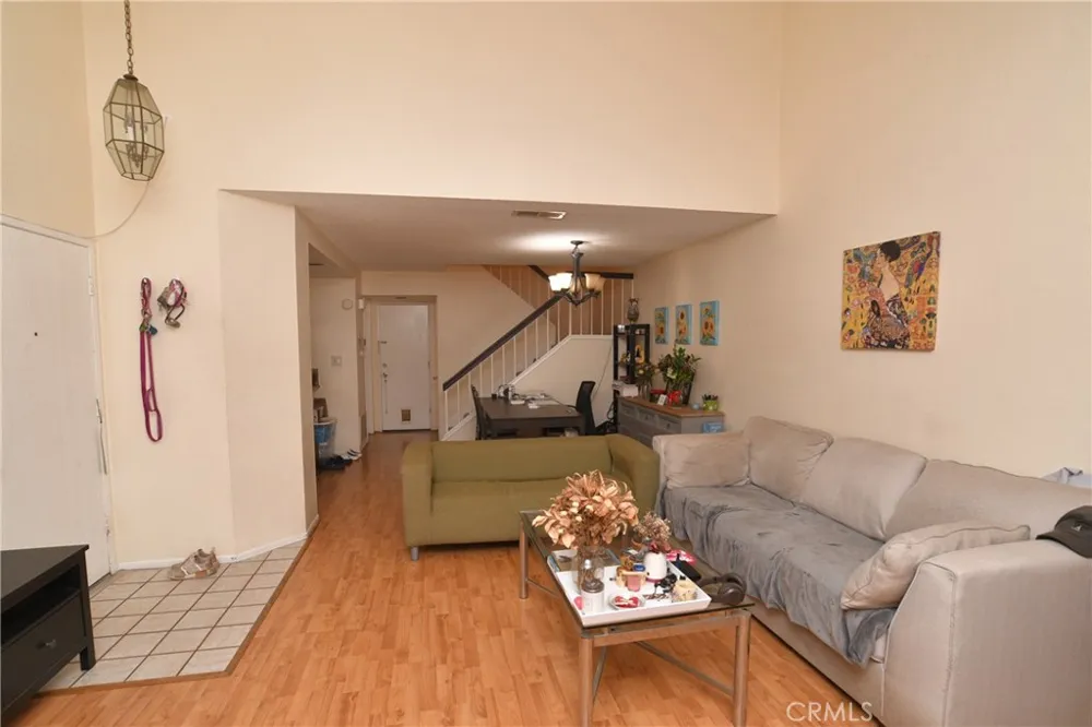 1320 Albariza #6 Diamond Bar, CA 91765