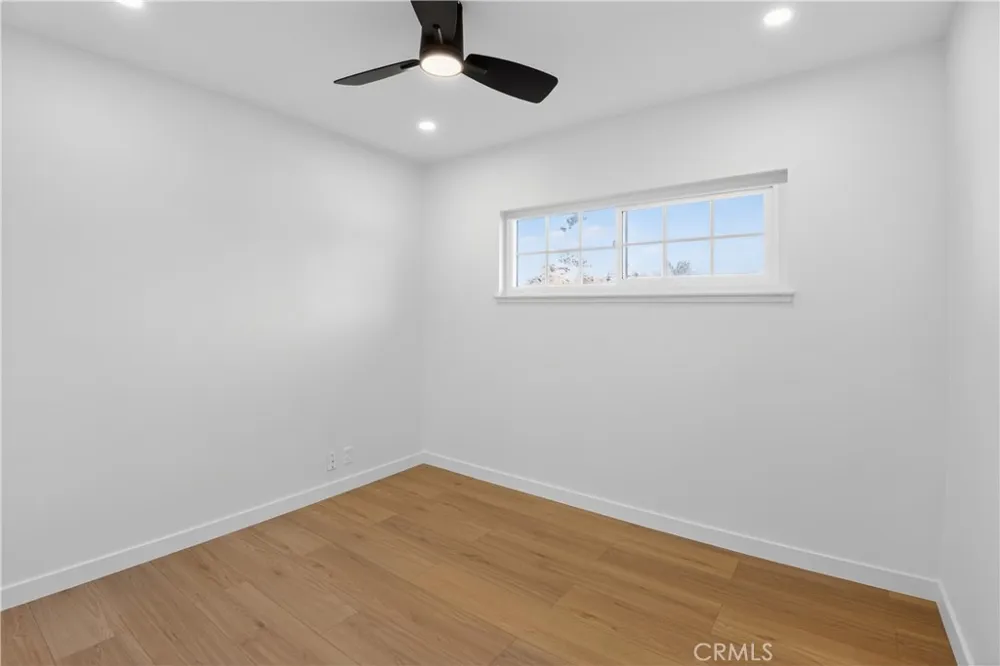 16682 E Greenhaven Covina, CA 91722
