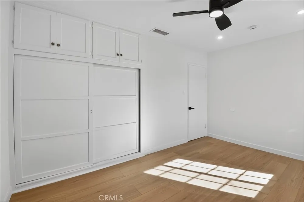 16682 E Greenhaven Covina, CA 91722