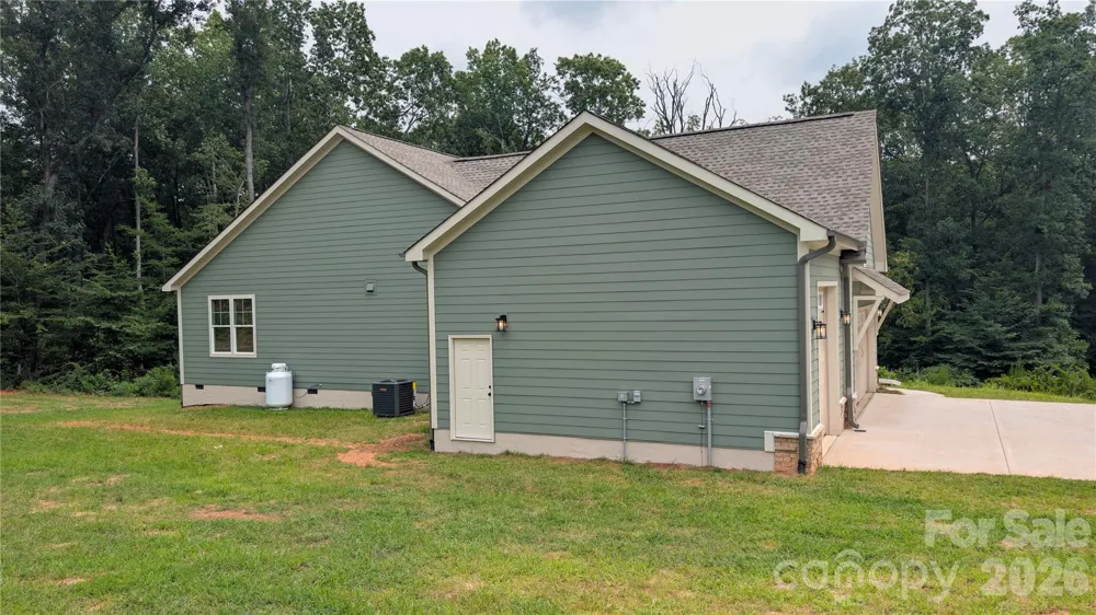 3165 Timber Run Lane Maiden, NC 28650