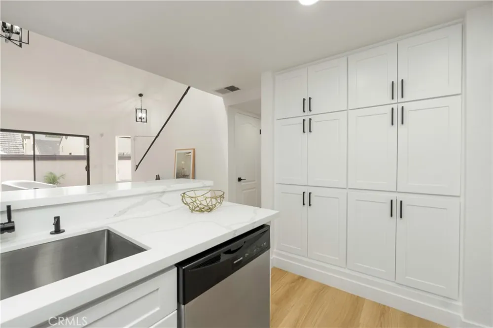508 Imperial Ontario, CA 91764