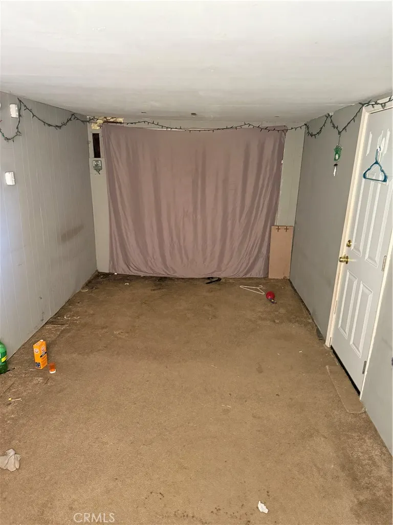 1082 S Santa Fe st Hemet, CA 92543