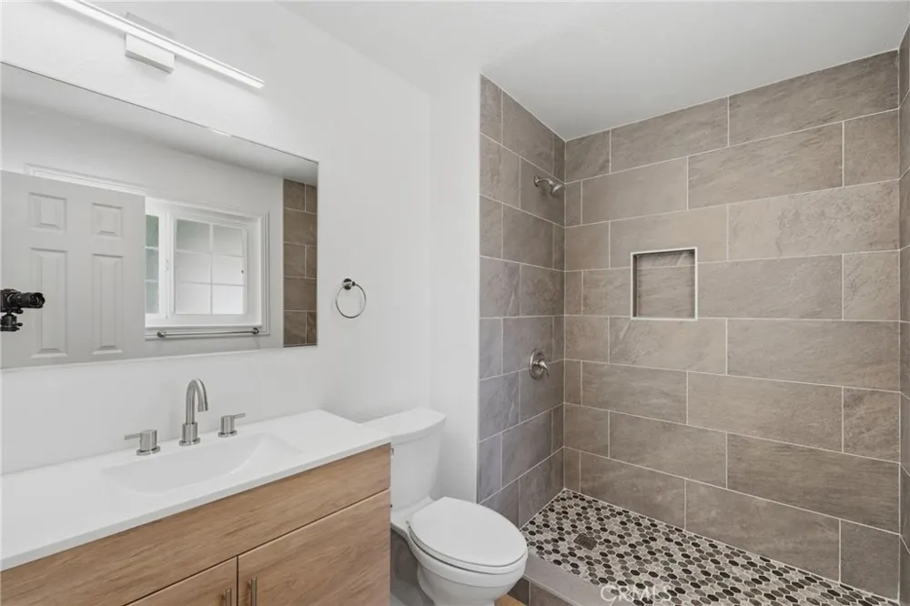1430 Hillandale La Habra, CA 90631