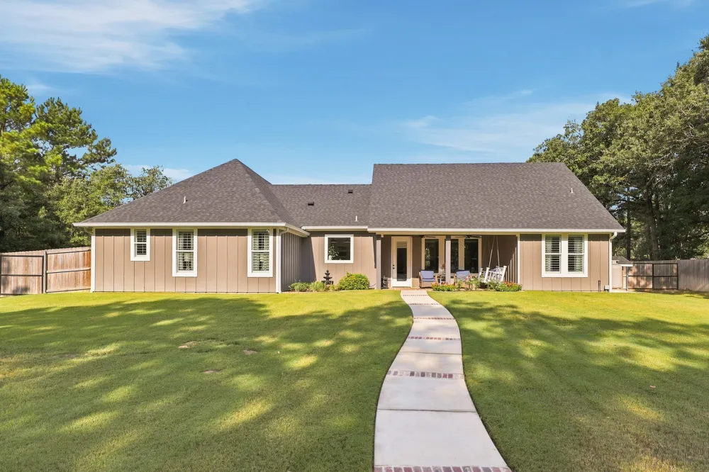 221 Private Road 6235 #2320 Mineola, TX 75773