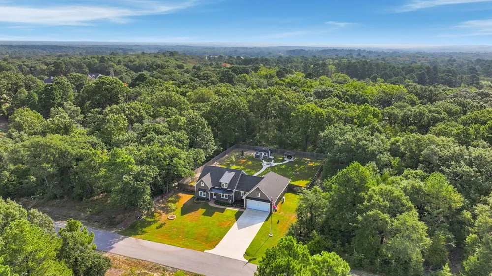 221 Private Road 6235 #2320 Mineola, TX 75773