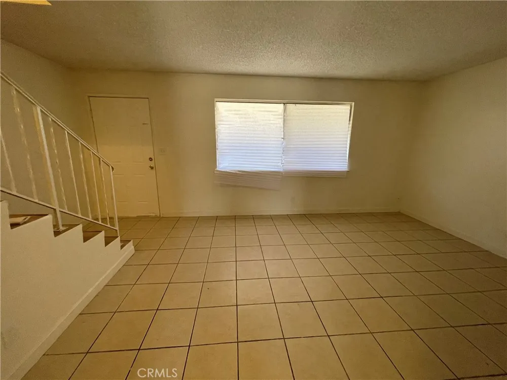 14299 La Paz Drive #28 Victorville, CA 92395