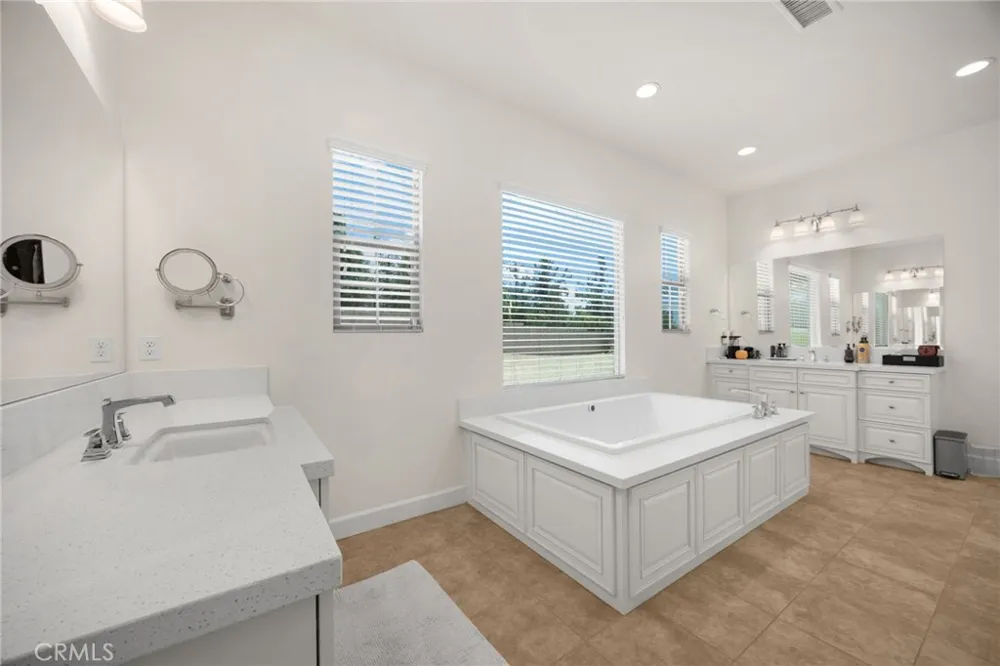 412 Conway Court Glendora, CA 91741