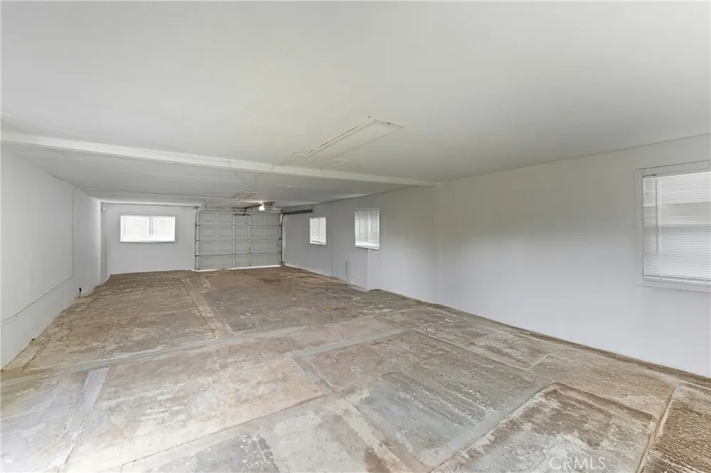 332 S Ramona Hemet, CA 92543