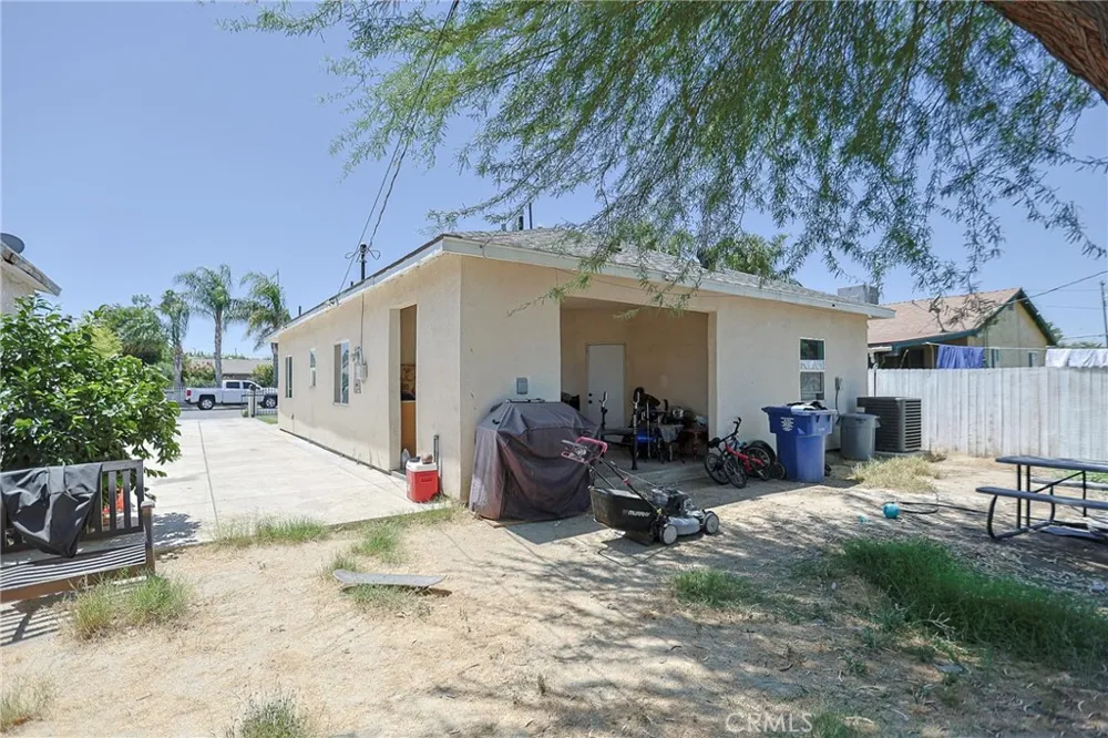 1012 Feliz Bakersfield, CA 93307