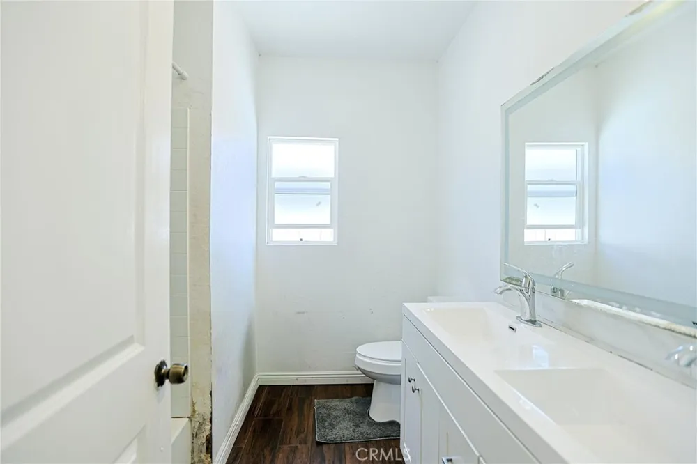 1012 Feliz Bakersfield, CA 93307