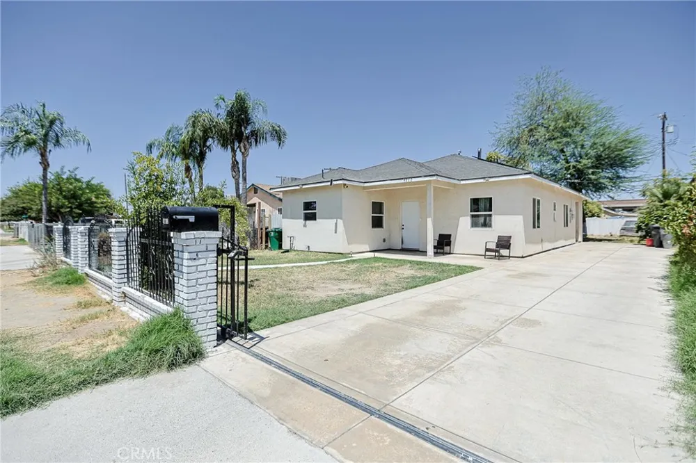 1012 Feliz Bakersfield, CA 93307