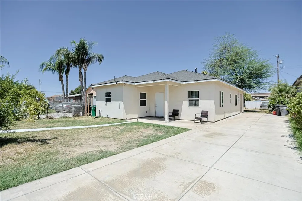 1012 Feliz Bakersfield, CA 93307